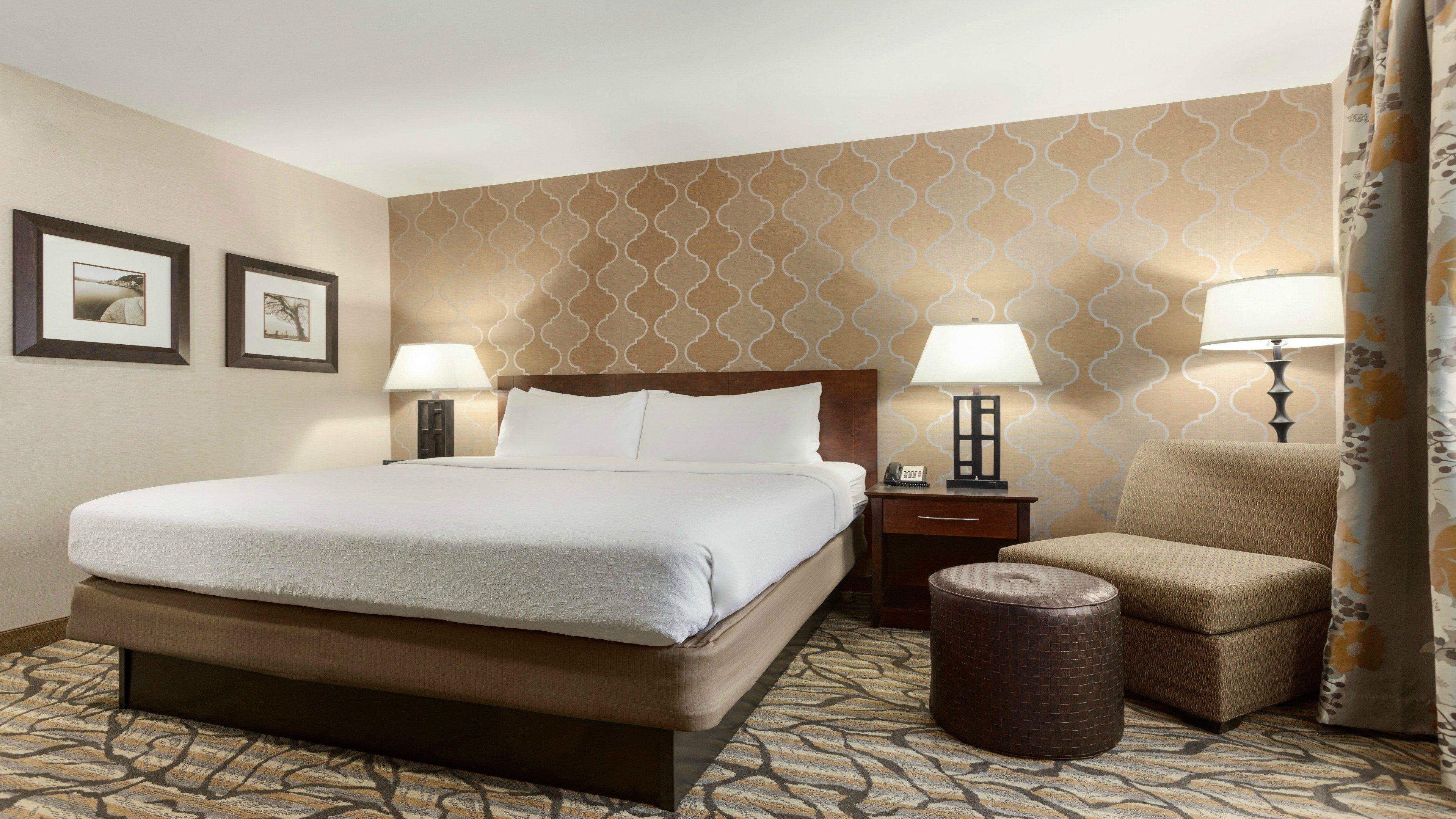 Holiday Inn Hotel & Suites Gateway By Ihg Γουίλιαμσμπεργκ Εξωτερικό φωτογραφία