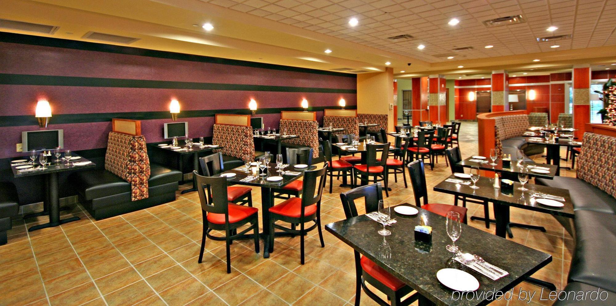 Holiday Inn Hotel & Suites Gateway By Ihg Γουίλιαμσμπεργκ Εστιατόριο φωτογραφία